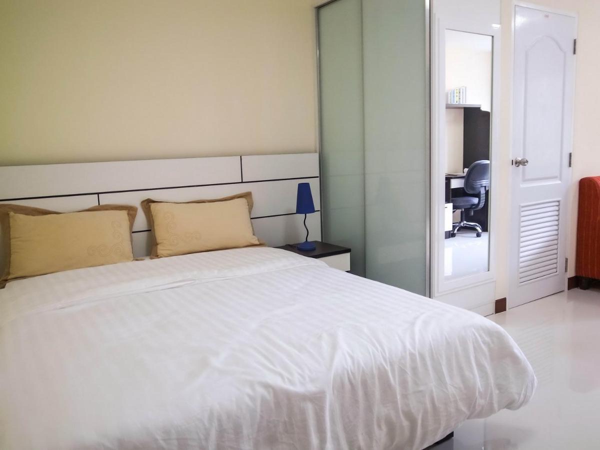 Charming Resident At Ekkamai From Studio Unit Up To 2 Bedroom Apartment Bangkok Eksteriør billede