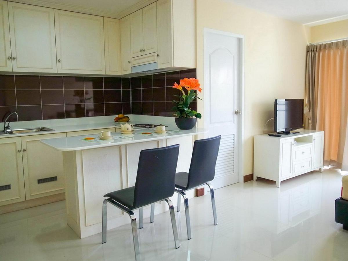 Charming Resident At Ekkamai From Studio Unit Up To 2 Bedroom Apartment Bangkok Eksteriør billede